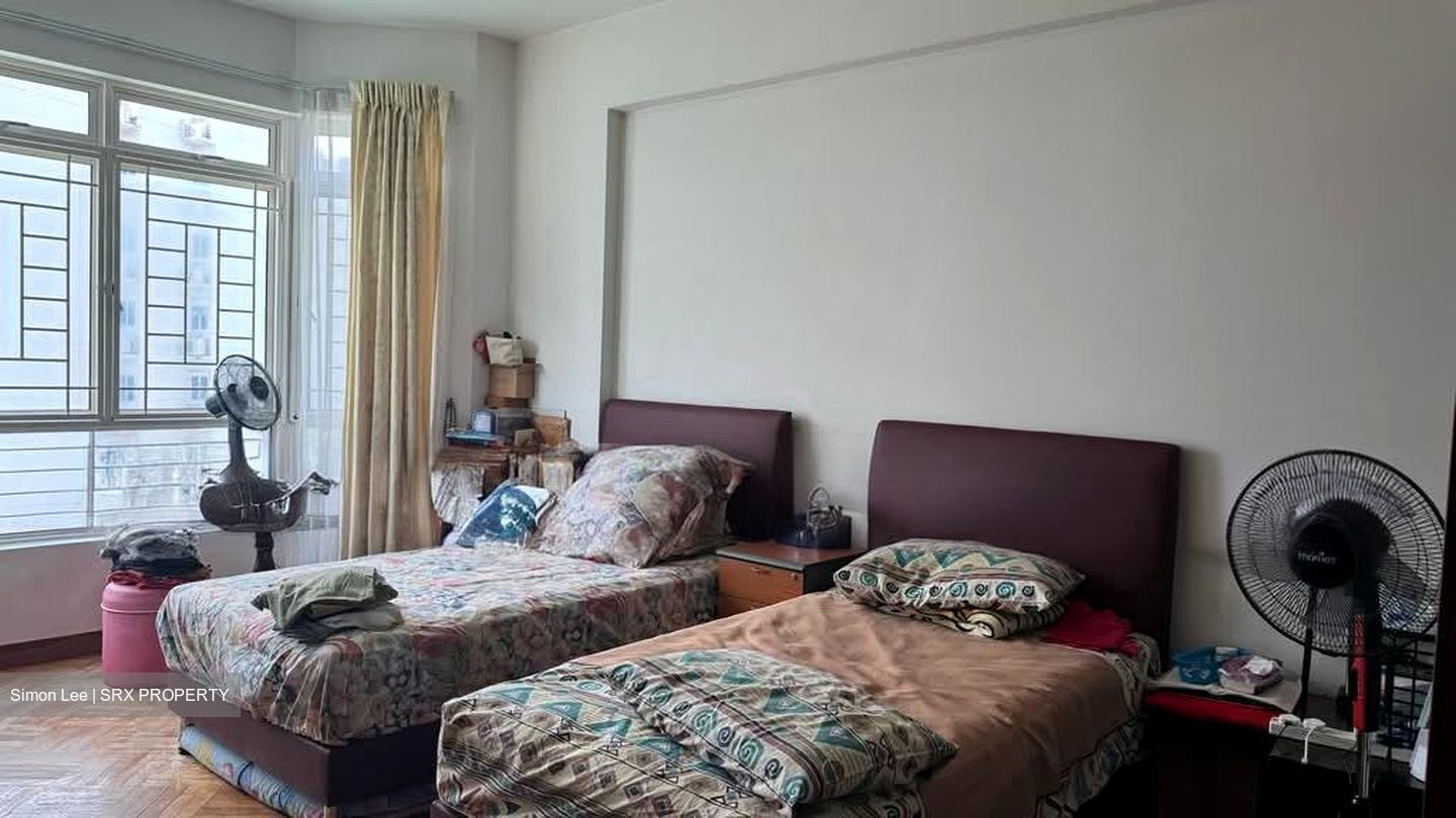 Hillington Green (D23), Condominium #562134501